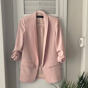 Zara Soft Pink Ruched sleeve boyfriend Blazer